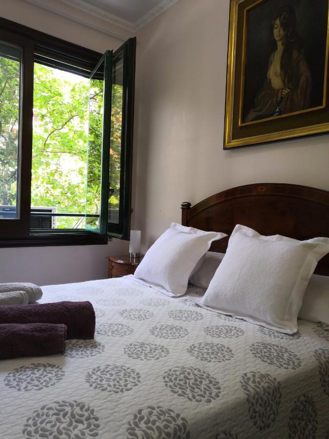 Apartamento Gran Via De Les Corts Catalanes バルセロナ エクステリア 写真