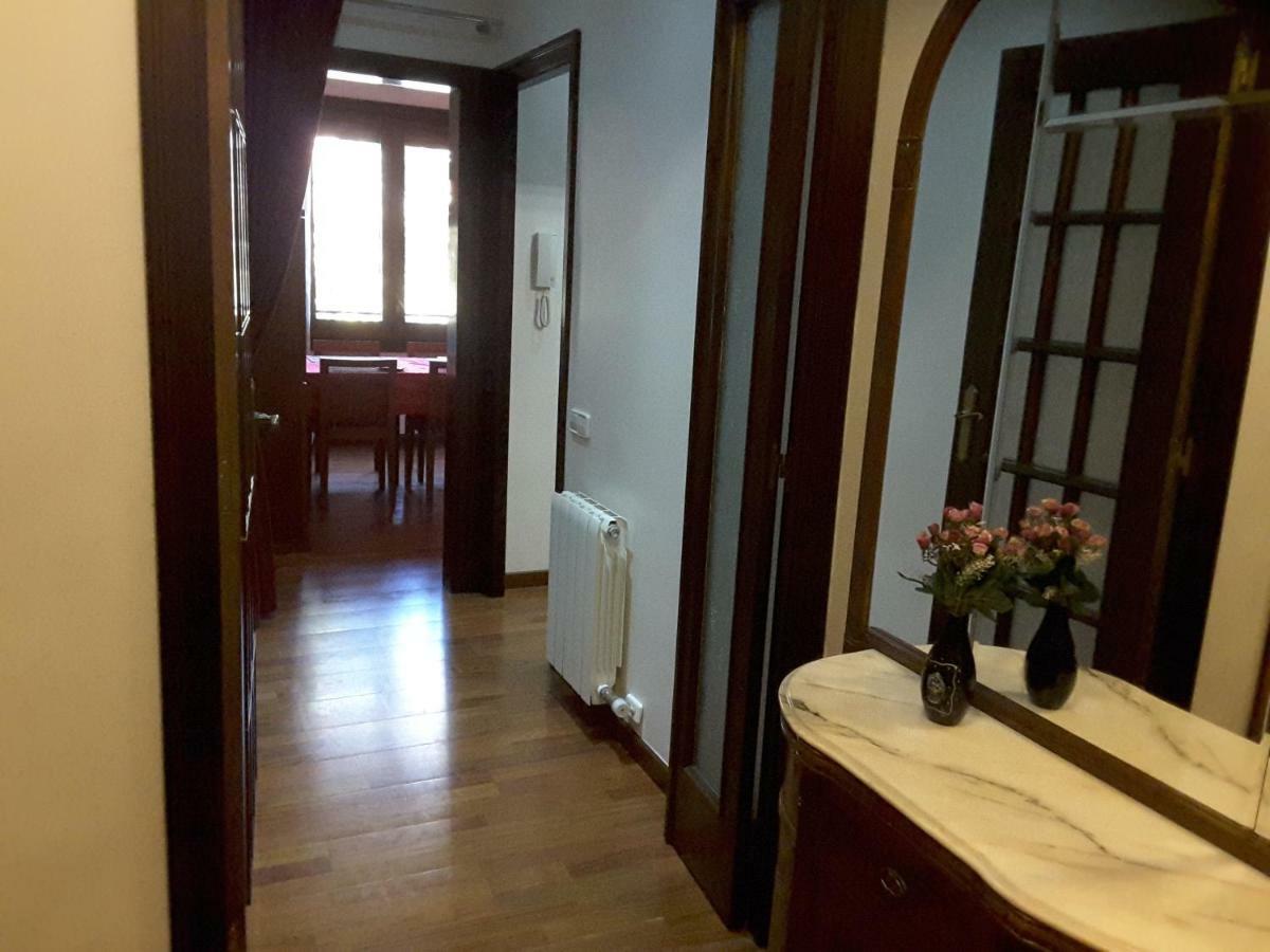 Apartamento Gran Via De Les Corts Catalanes バルセロナ エクステリア 写真